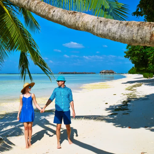couple-in-blue-clothes-on-a-tropical-beach-at-mald-2026-04-13-03-52-43-utc_result